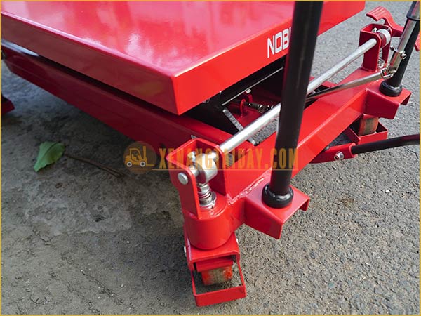 Xe nâng mặt bàn 1000kg Noblelift TF100