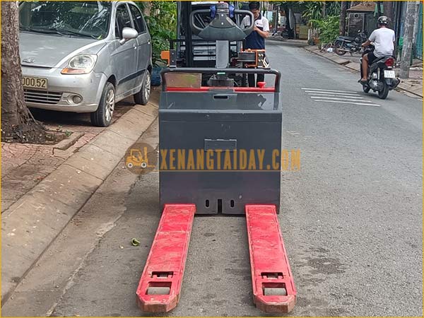 Xe nâng tay điện thấp tự động NICHIYU PLD20S-70-WH17Z