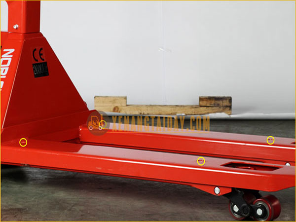 Xe nâng tay thấp ACLOW51 Noblelift 1 tấn