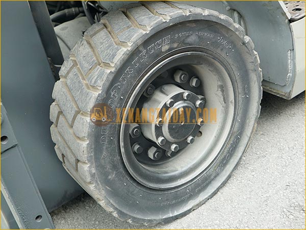 Xe nâng xăng - gas NISSAN EBT-P1F2