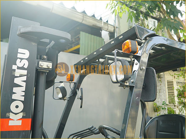 Xe nâng xăng - gas KOMATSU FG18T-21
