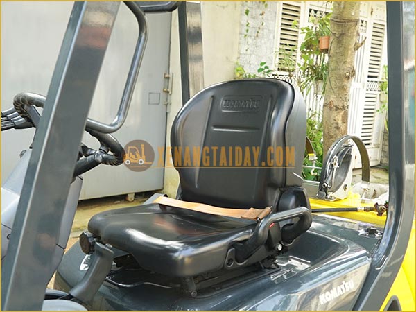Xe nâng xăng - gas KOMATSU FG18T-21