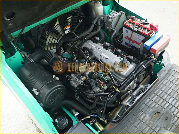 Xe nâng xăng - gas MITSUBISHI FGE15T