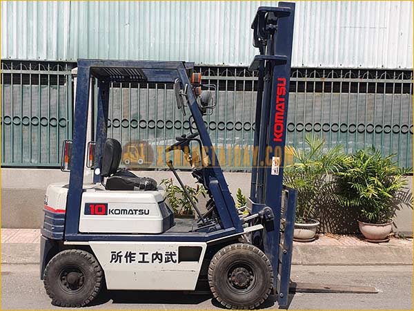 Xe nâng xăng KOMATSU FG10-15