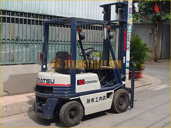Xe nâng xăng KOMATSU FG10-15
