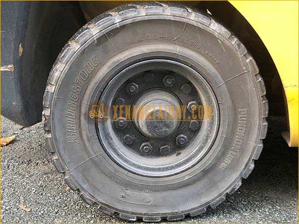 Xe nâng xăng KOMATSU FG18C-20