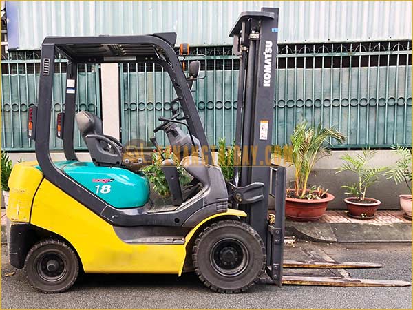Xe nâng xăng KOMATSU FG18C-20