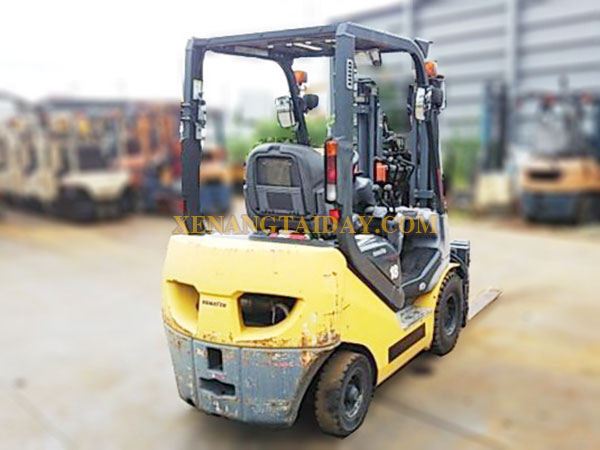 Xe nâng xăng KOMATSU FG18C-21