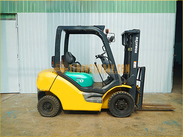 Xe nâng xăng KOMATSU FG20C-15