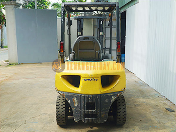 Xe nâng xăng KOMATSU FG20C-15