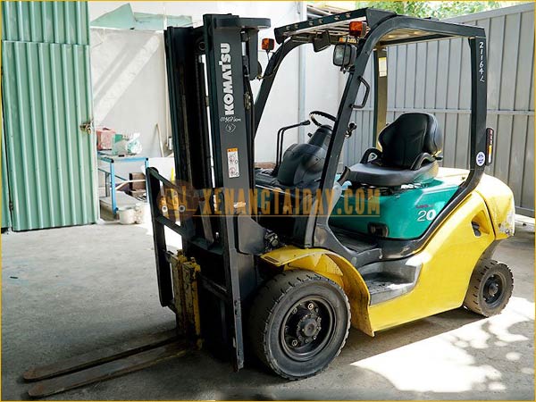 xe-nang-xang-komatsu-fg20c15-2025-07-05-10-50-324.jpg