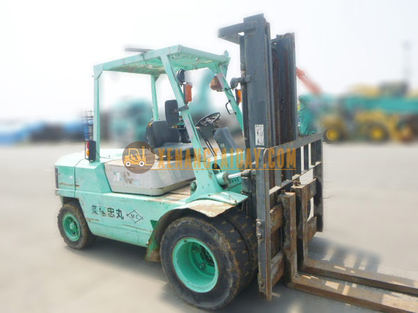 Xe nâng Dầu MITSUBISHI FD50