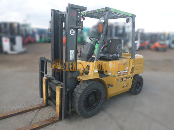 Xe nâng Xăng MITSUBISHI FG30 