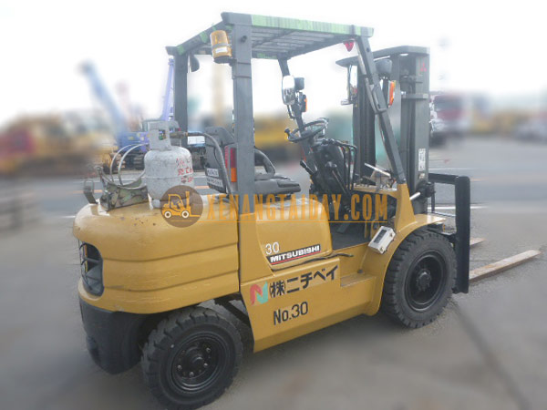 Xe nâng Xăng MITSUBISHI FG30 