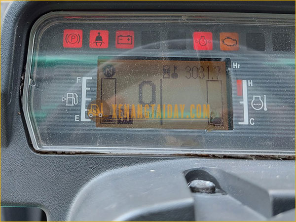 Xe nâng Xăng MITSUBISHI FGE20D