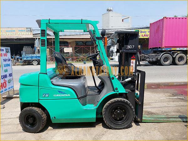 Xe nâng Xăng MITSUBISHI FGE20D