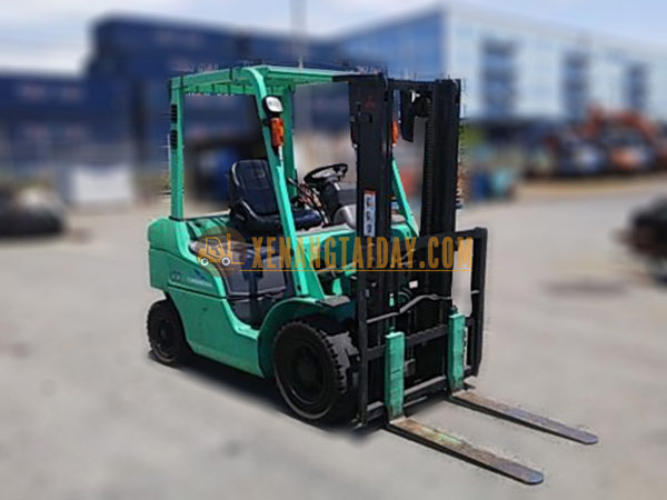 Xe nâng Xăng MITSUBISHI FGE20T
