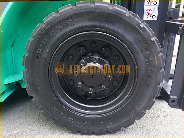 Xe nâng xăng - gas MITSUBISHI FGE20T