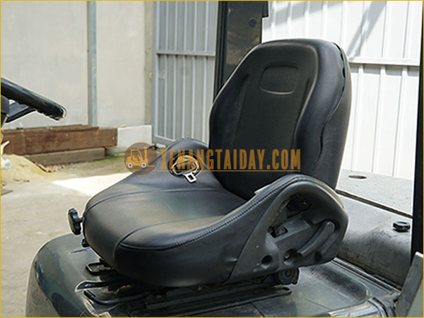 Xe nâng xăng NISSAN EBT-P1F1