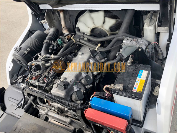 Xe nâng Xăng Nissan ETB-P1F2