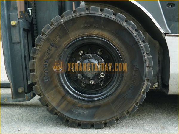 Xe nâng xăng NISSAN L01A15