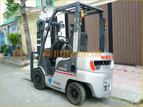 Xe nâng xăng NISSAN L01A15