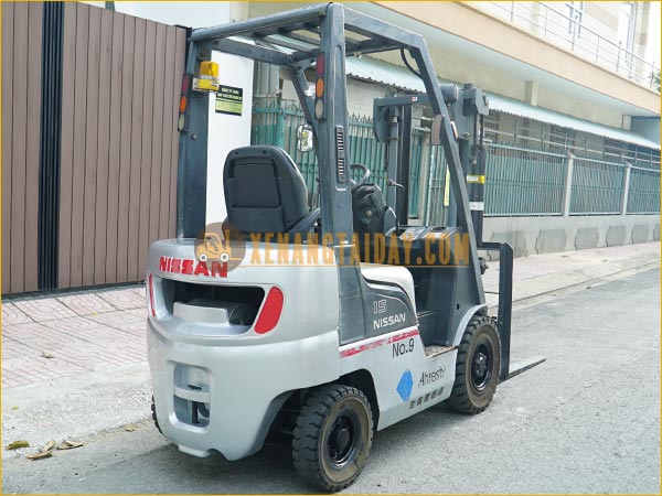 Xe nâng xăng NISSAN L01A15