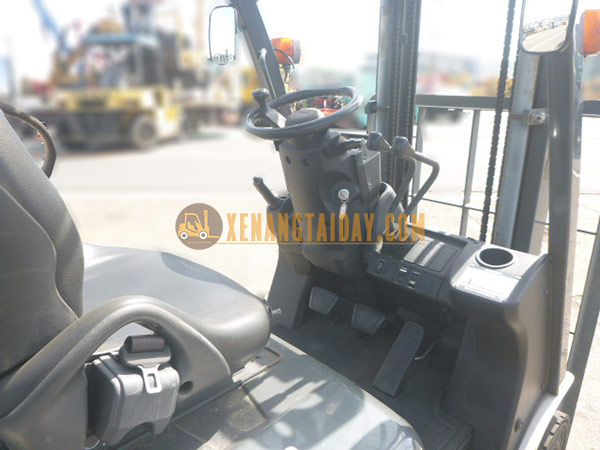 Xe nâng Xăng NISSAN NP1F1A15D