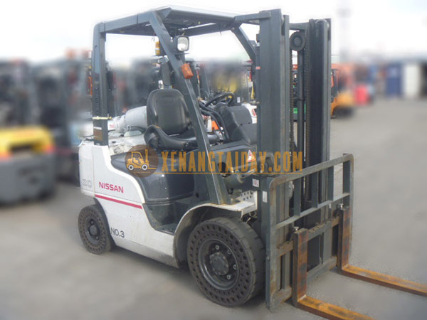 Xe nâng Xăng NISSAN P1F2A20D