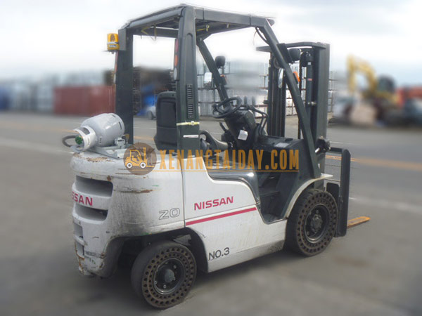 Xe nâng Xăng NISSAN P1F2A20D