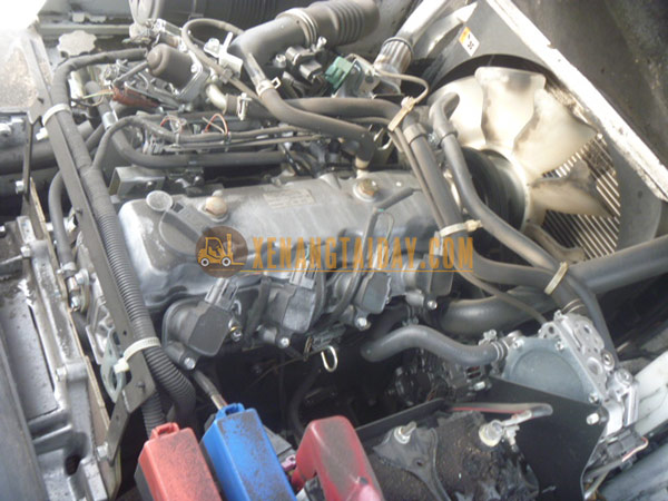 Xe nâng Xăng NISSAN P1F2A20D