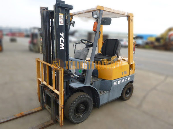 Xe nâng xăng TCM FG15N18