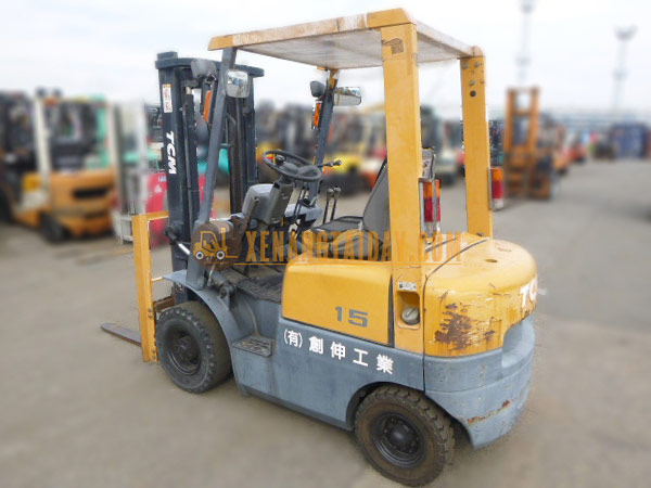 Xe nâng xăng TCM FG15N18