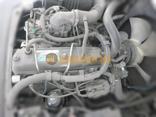 Xe nâng Xăng TOYOTA 02-8FG15