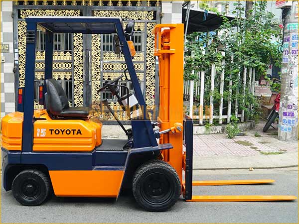 Xe nâng xăng TOYOTA 40-5FGL15
