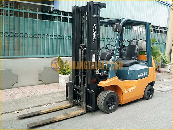 Xe nâng gas TOYOTA 42-7FGK20