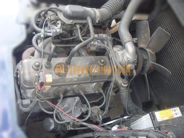 Xe nâng Xăng TOYOTA 5FG25