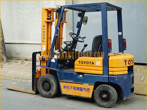 Xe nâng xăng TOYOTA 5FGL14