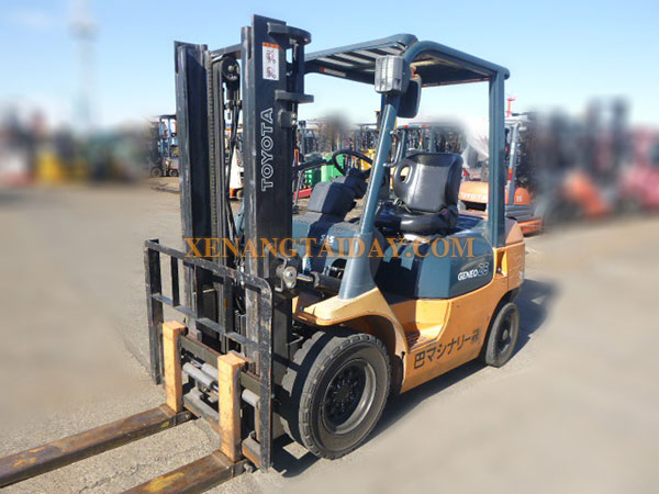 Xe nâng Xăng TOYOTA 7FG25