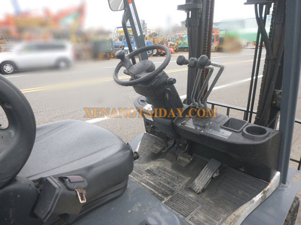 Xe nâng Xăng TOYOTA 8FG20