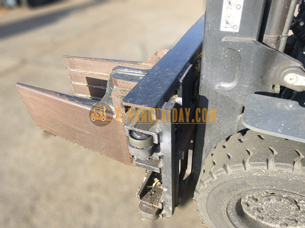Xe nâng Xăng TOYOTA 8FG20