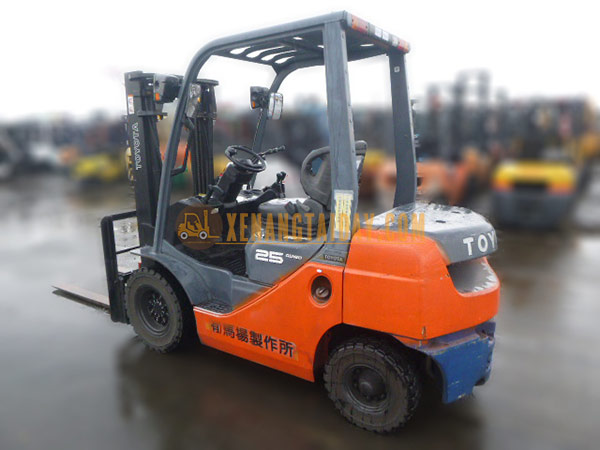Xe nâng Xăng TOYOTA 8FG25